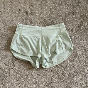Lululemon speed up short 2.5"